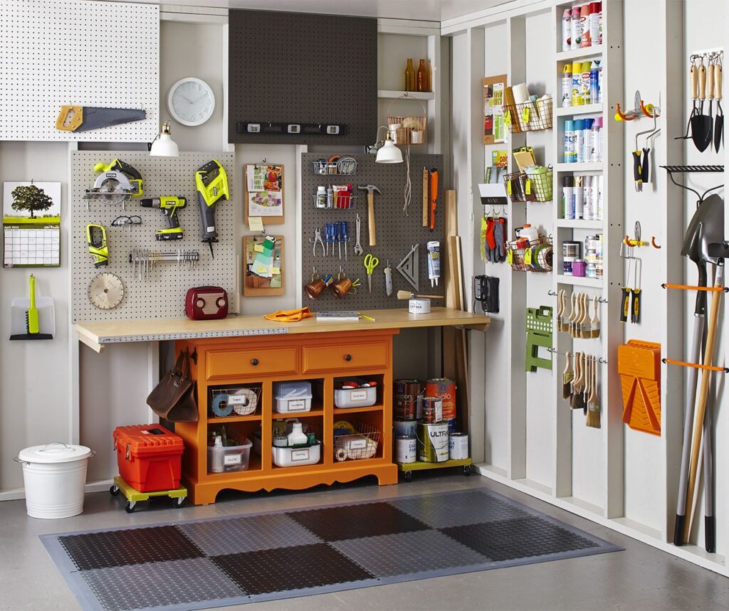 What Are the Essential Tools to Own to Do Small Home Repairs?