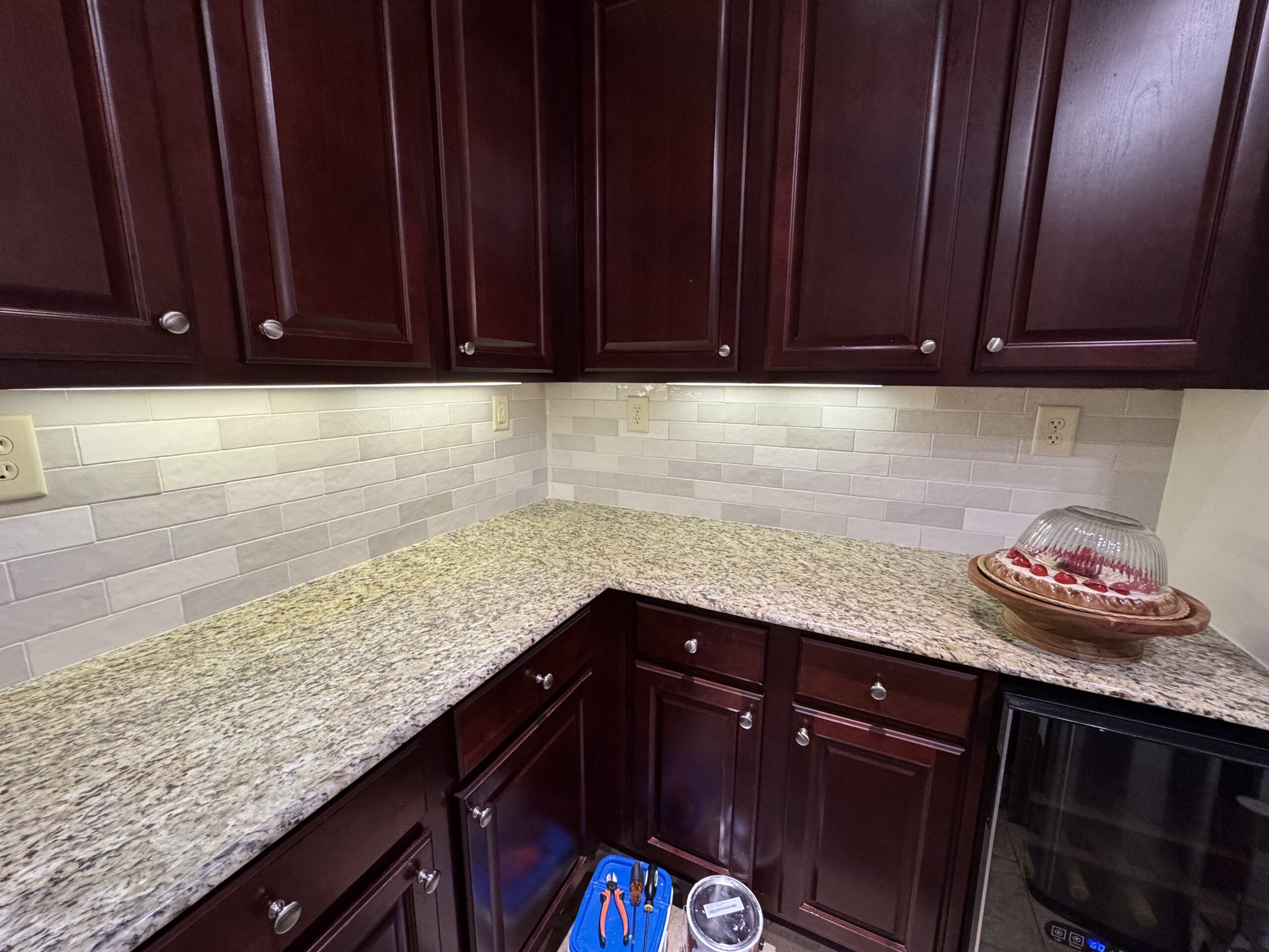 2023 07 29 pontevedra tilekitchenbacksplash after 4 scaled