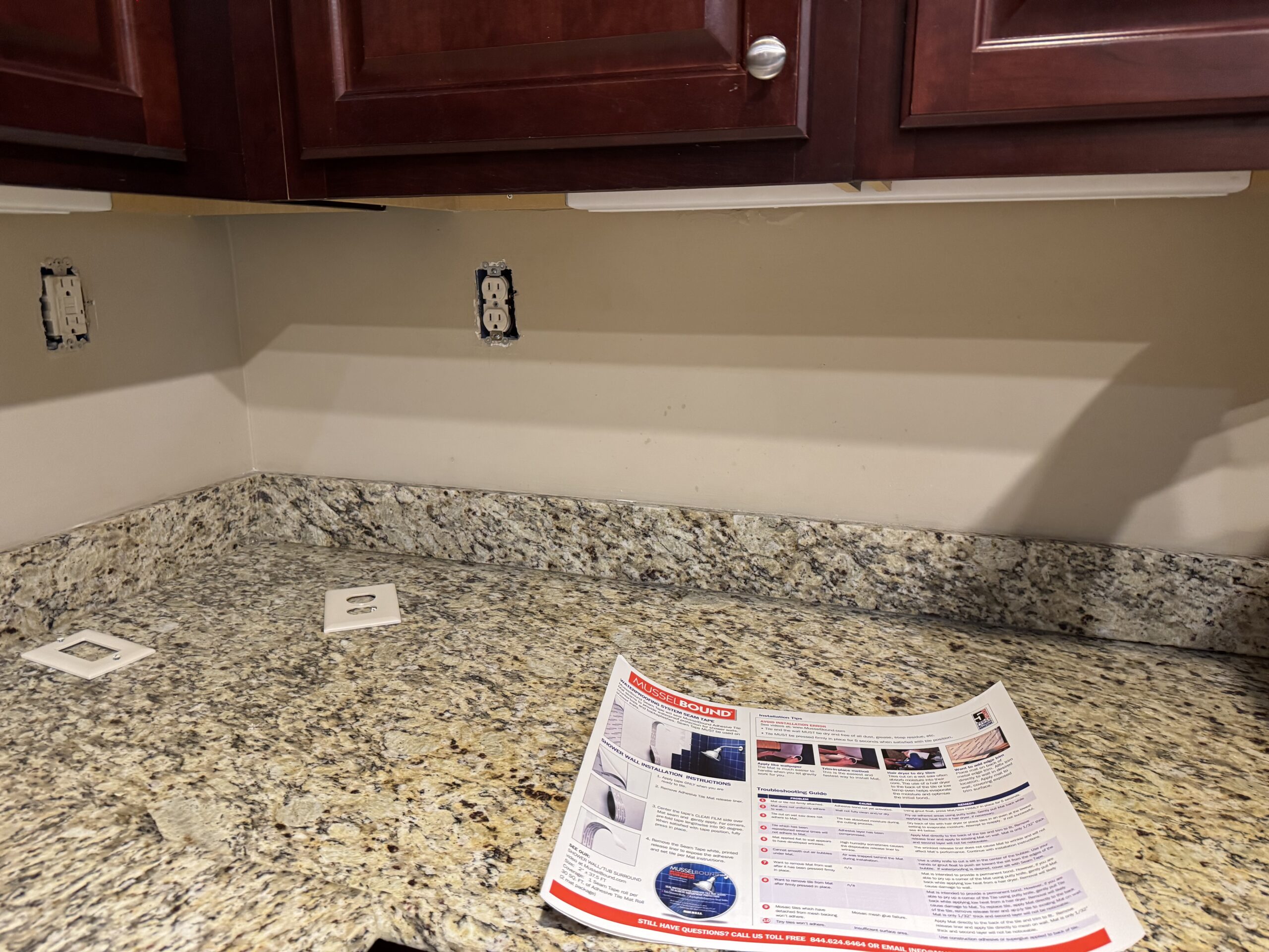 2023 07 29 pontevedra tilekitchenbacksplash before 2 scaled