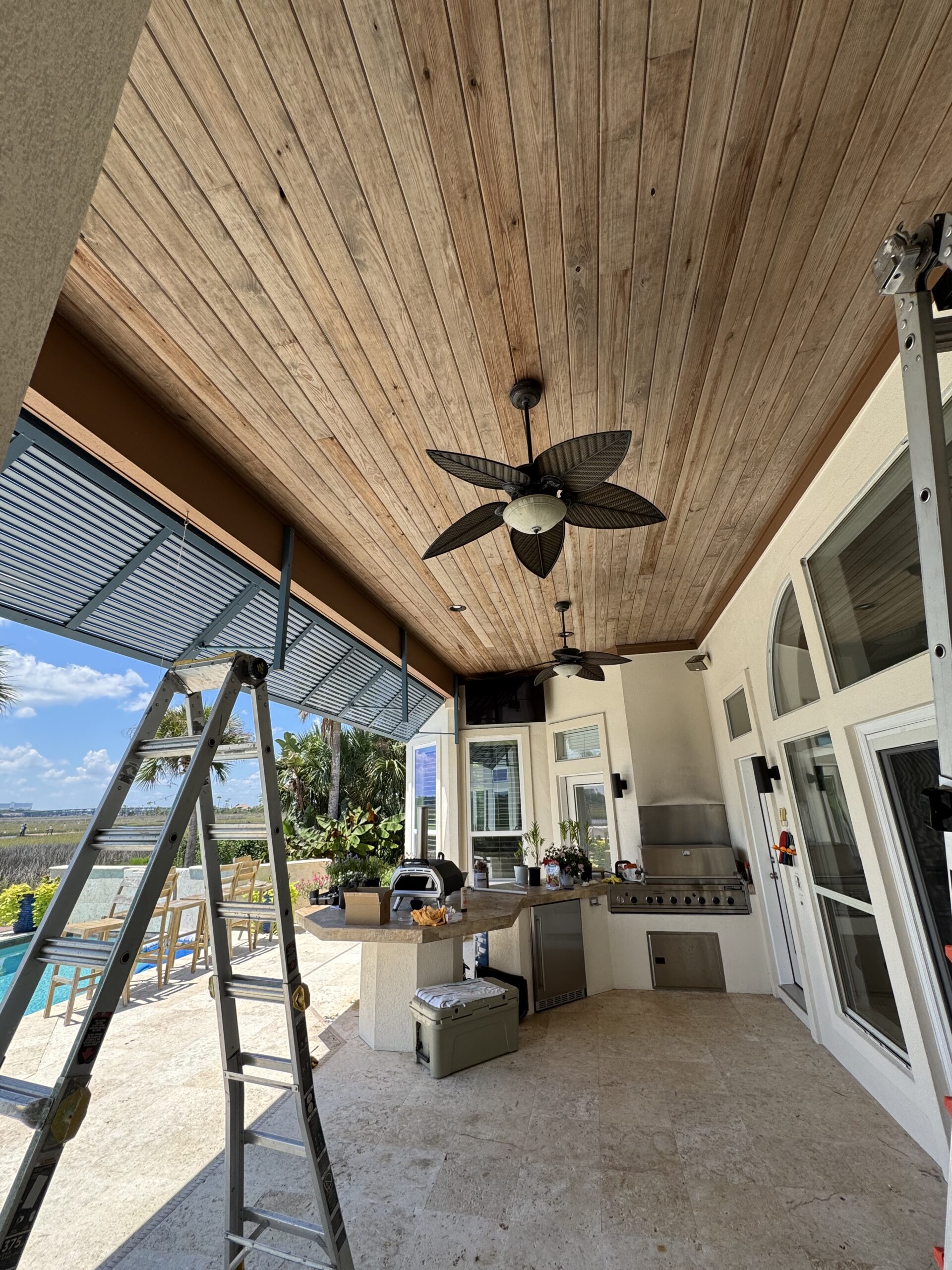 Ponte Vedra Wood Ceiling Staining: Restoring Tongue and Groove the Right Way 2 2025 05 29 pontevedra staintoungandgrooveceiling before scaled